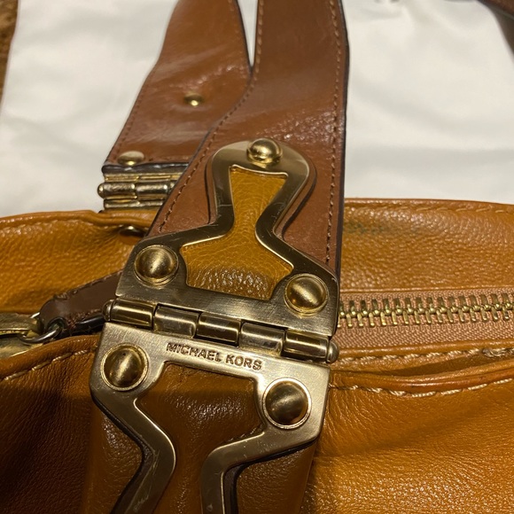Michael Kors Brown Purse - Picture 5 of 9